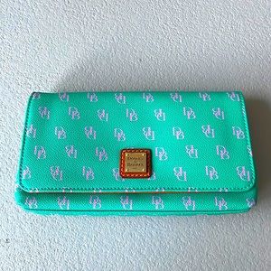 Dooney & Bourke Crossbody